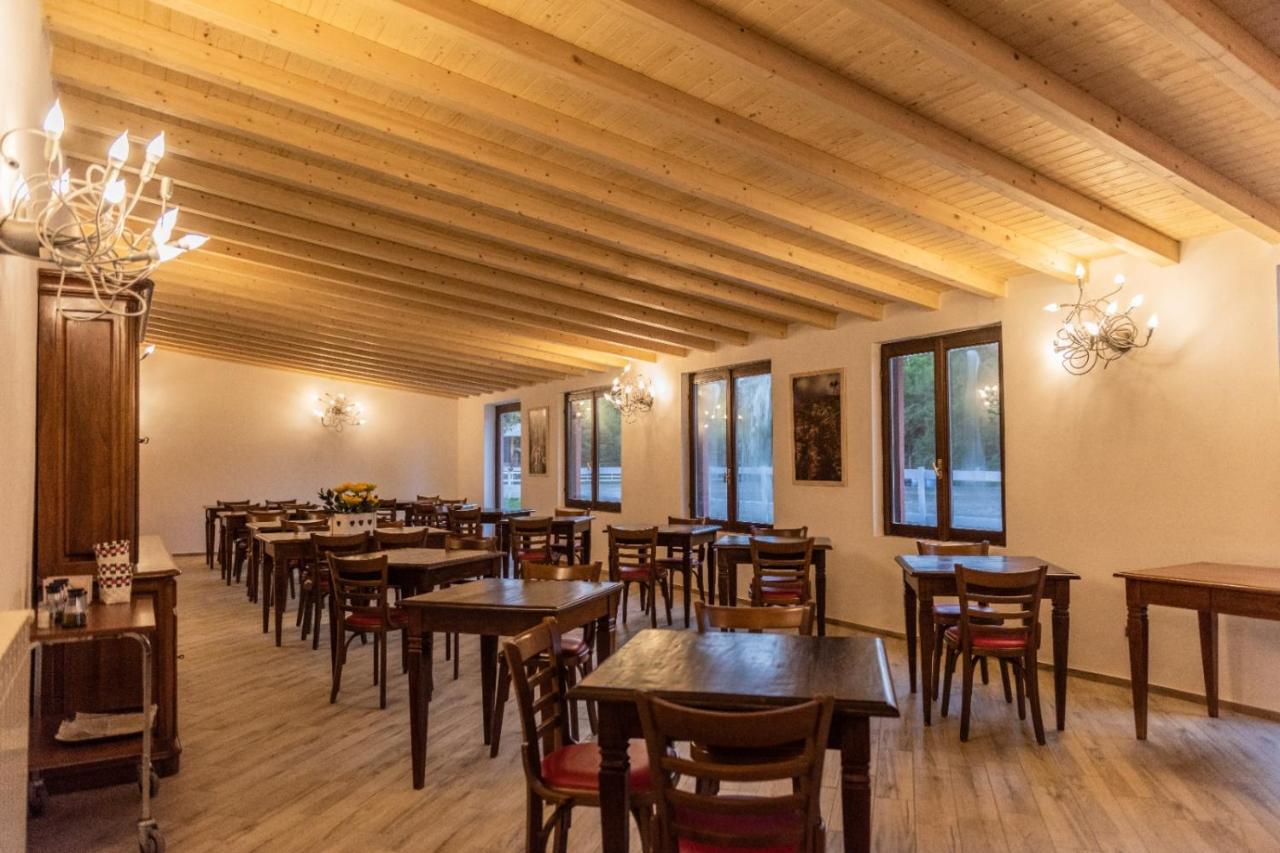 Agriturismo La Fornace Centro Ippico Como Ngoại thất bức ảnh