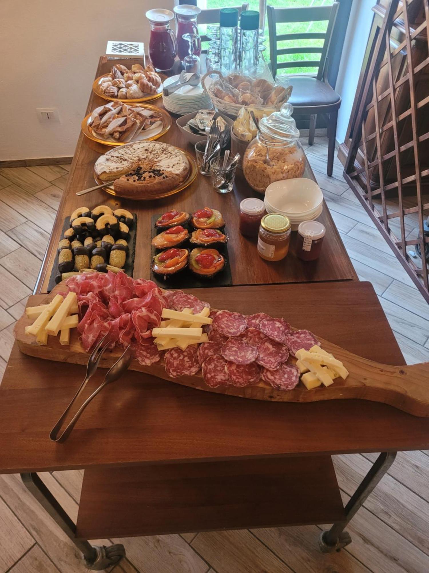 Agriturismo La Fornace Centro Ippico Como Ngoại thất bức ảnh