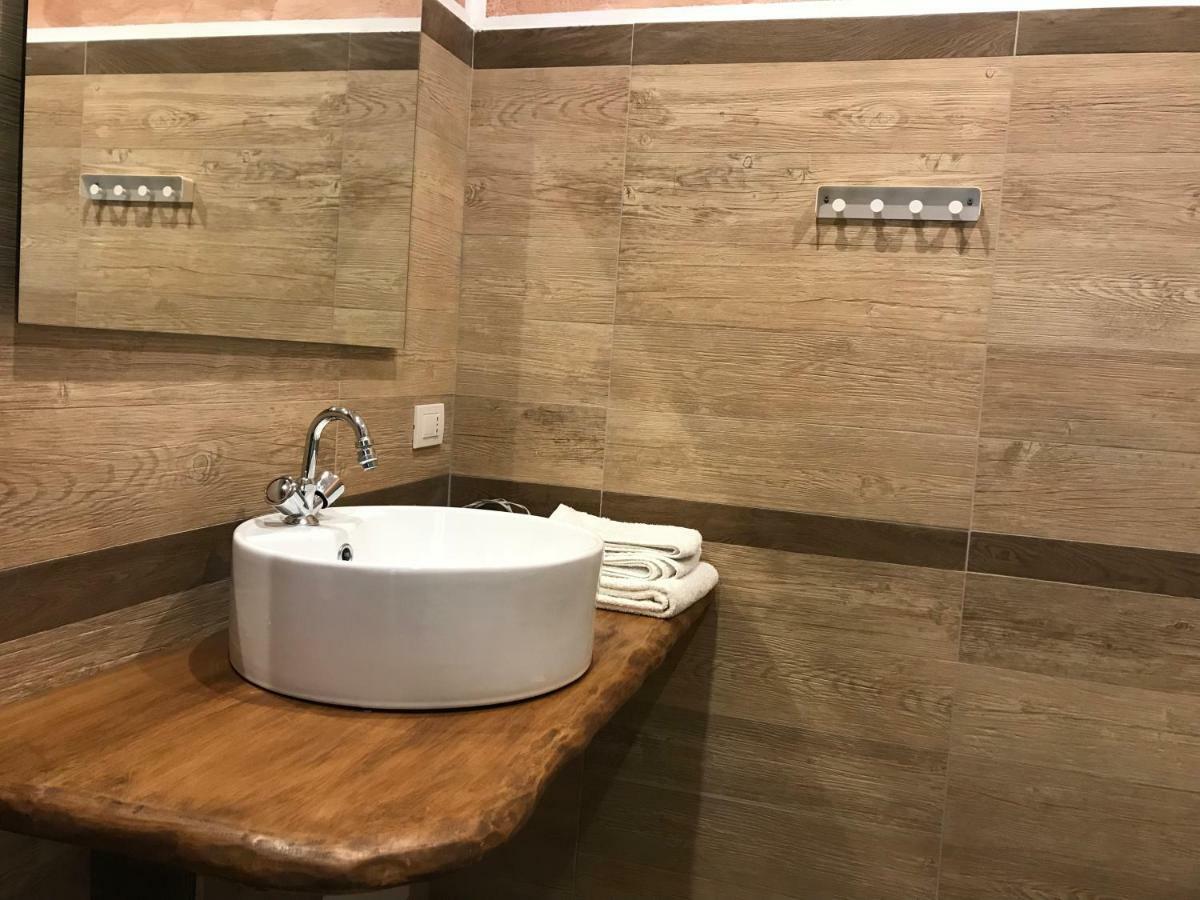 Agriturismo La Fornace Centro Ippico Como Ngoại thất bức ảnh